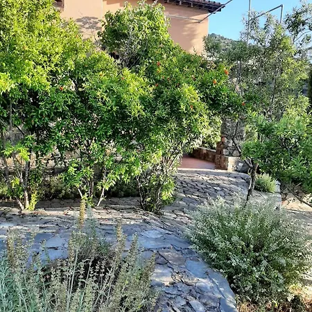 וילה Fikardou Almond Park *