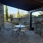 Villa Fikardou Almond Park