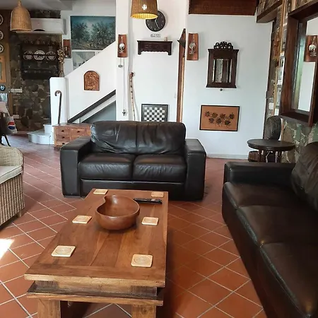 Fikardou Almond Park Vilă *