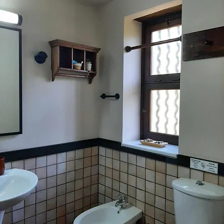 Villa Fikardou Almond Park