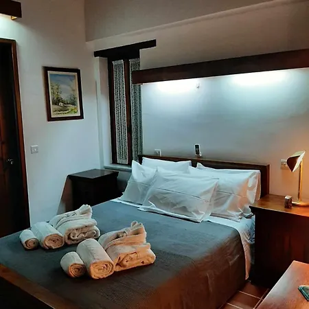 Villa Fikardou Almond Park Phicardou