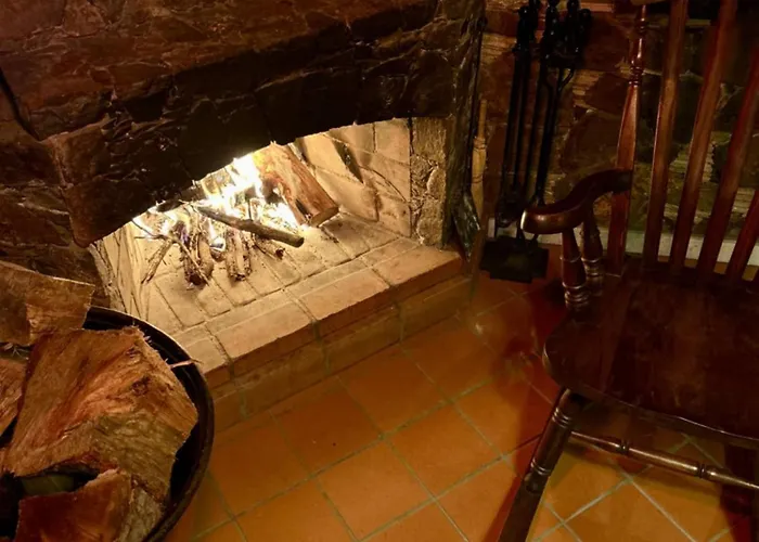 Villa Fikardou Almond Park