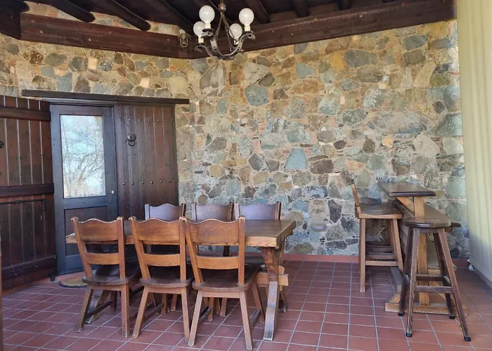 Villa Fikardou Almond Park Phicardou